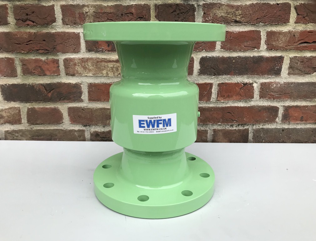 A 4" Stainless Steel 2175 Swivel Joint painted in Bergesen Green
