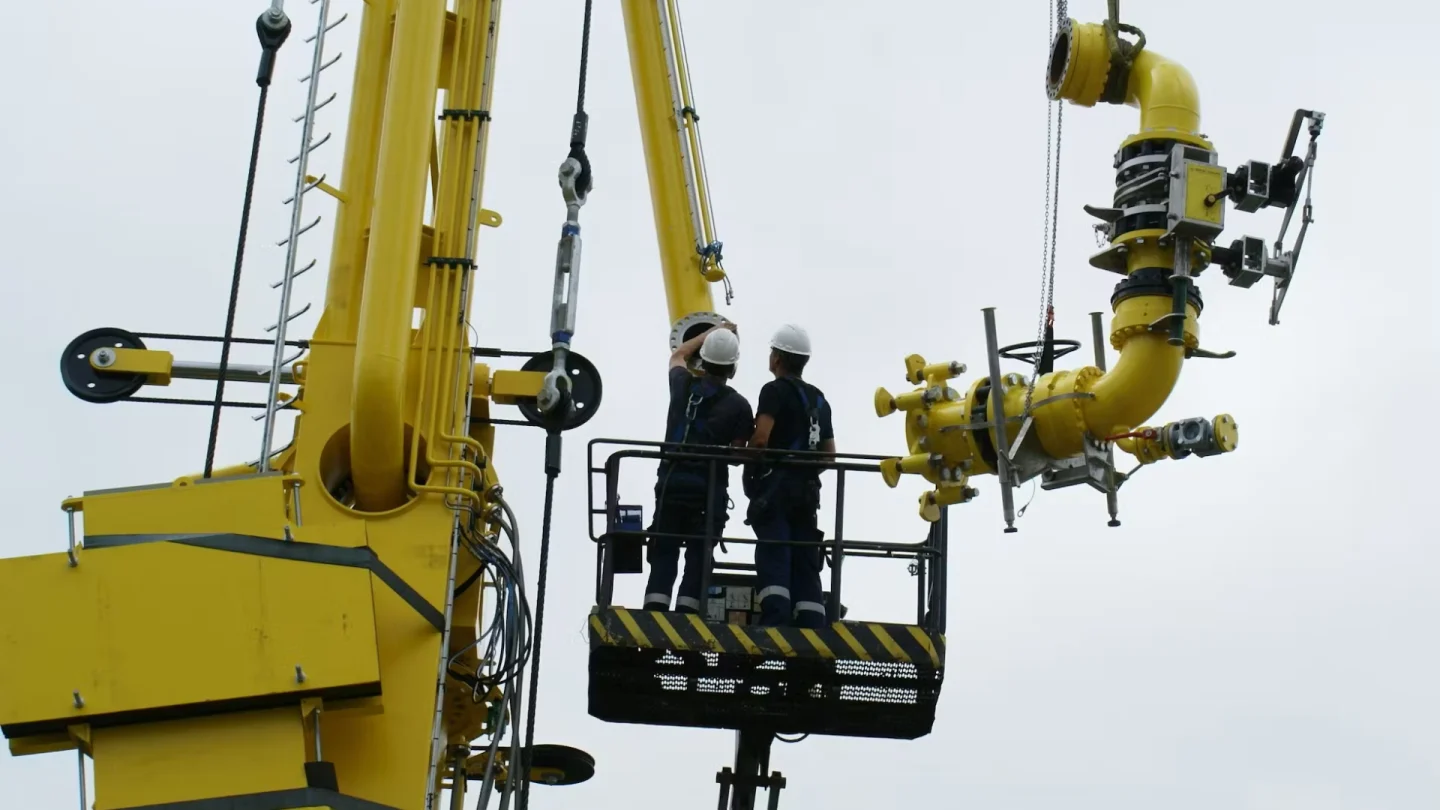 Image of the technical team performing one of our our Marine Loading Arm Services