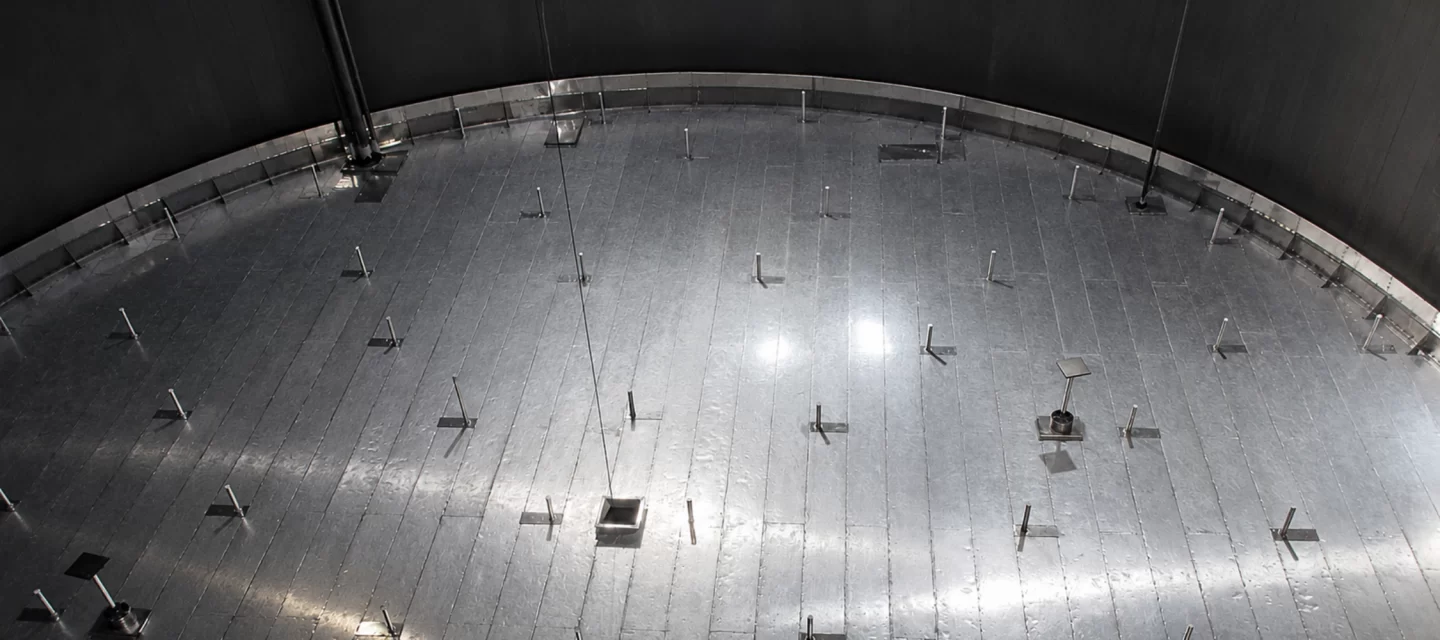 Internal Floating Roofs and the Energy Transition